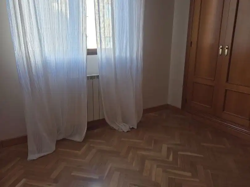 Bedroom of Flat for rent in Tetuán