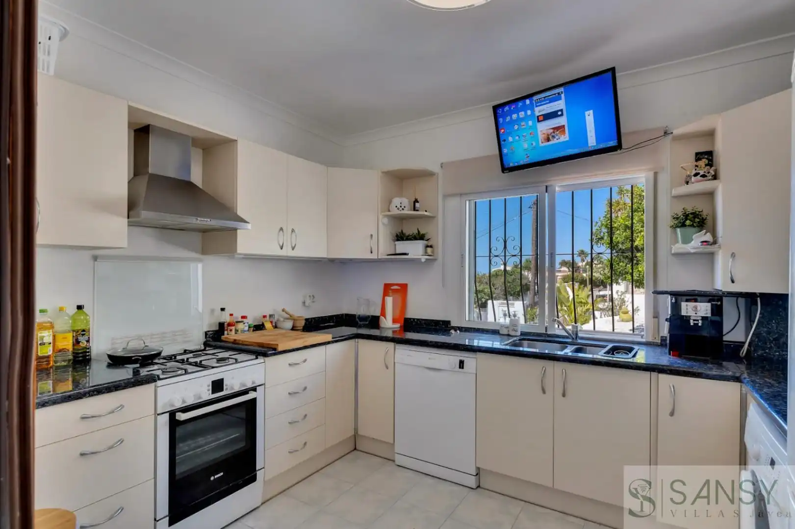 Kitchen of Houses for sale in Jávea / Xàbia  with Air Conditioner, Terrace and Storage room