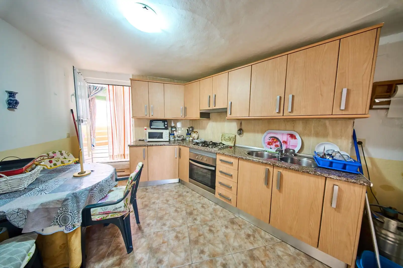 Cocina de Casa adosada en venta en Montillana