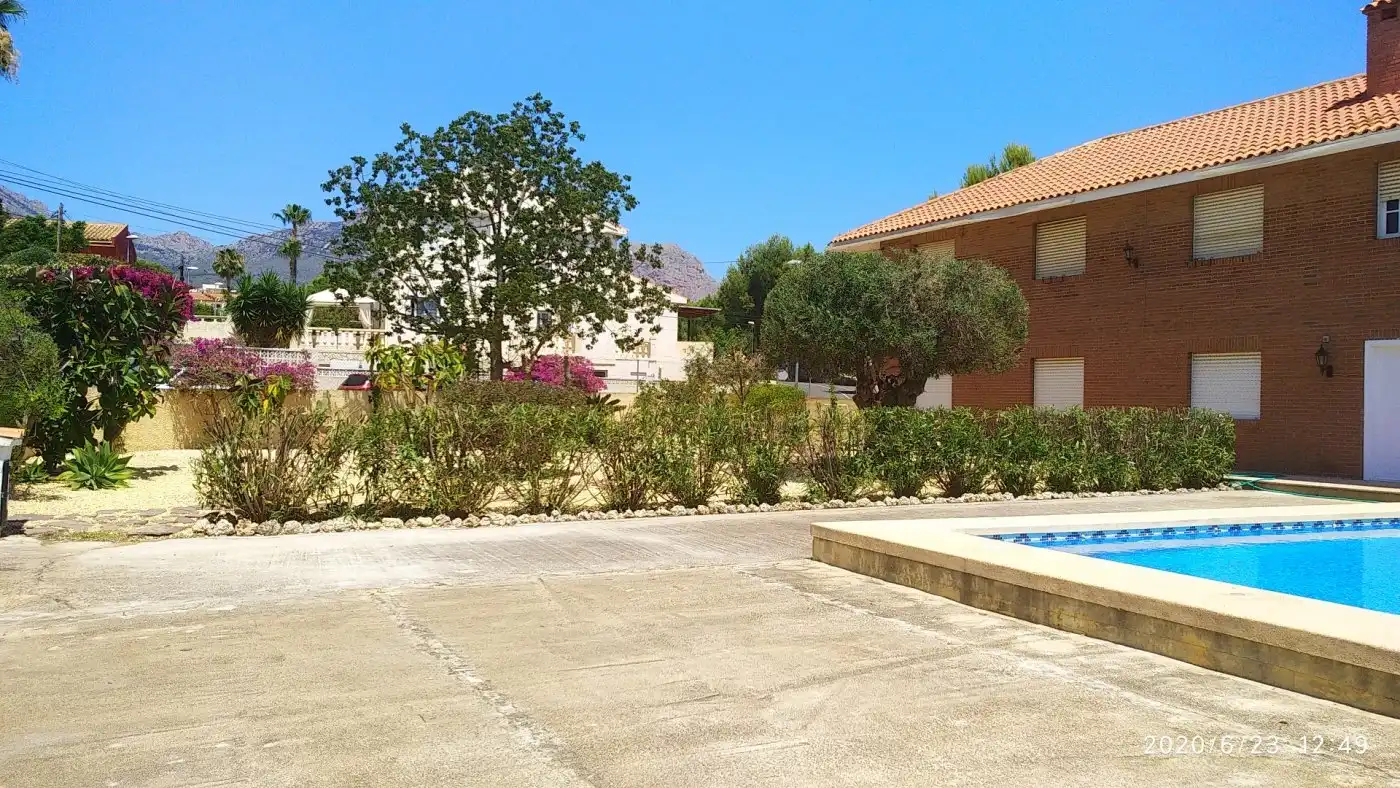 Exterior view of Houses for sale in La Nucia  with Private garden, Terrace and Storage room