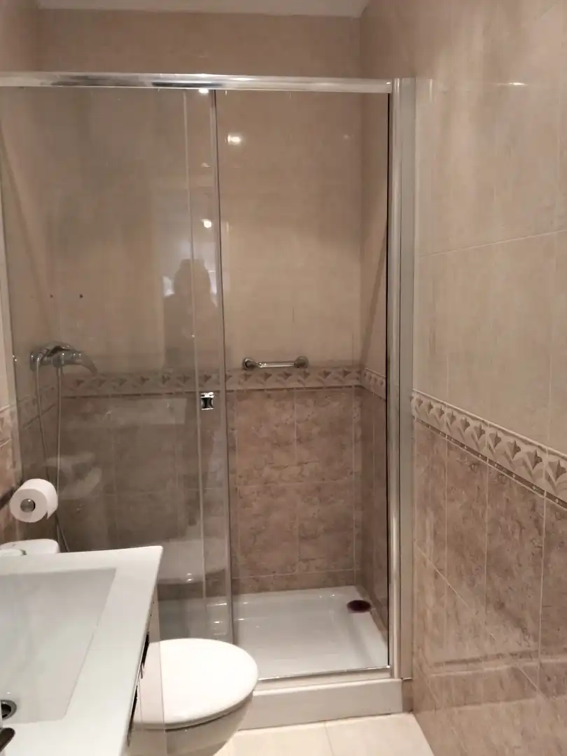 Bathroom of Detached homes for sale in Sevilla  with Air Conditioner, Terrace and Furnished
