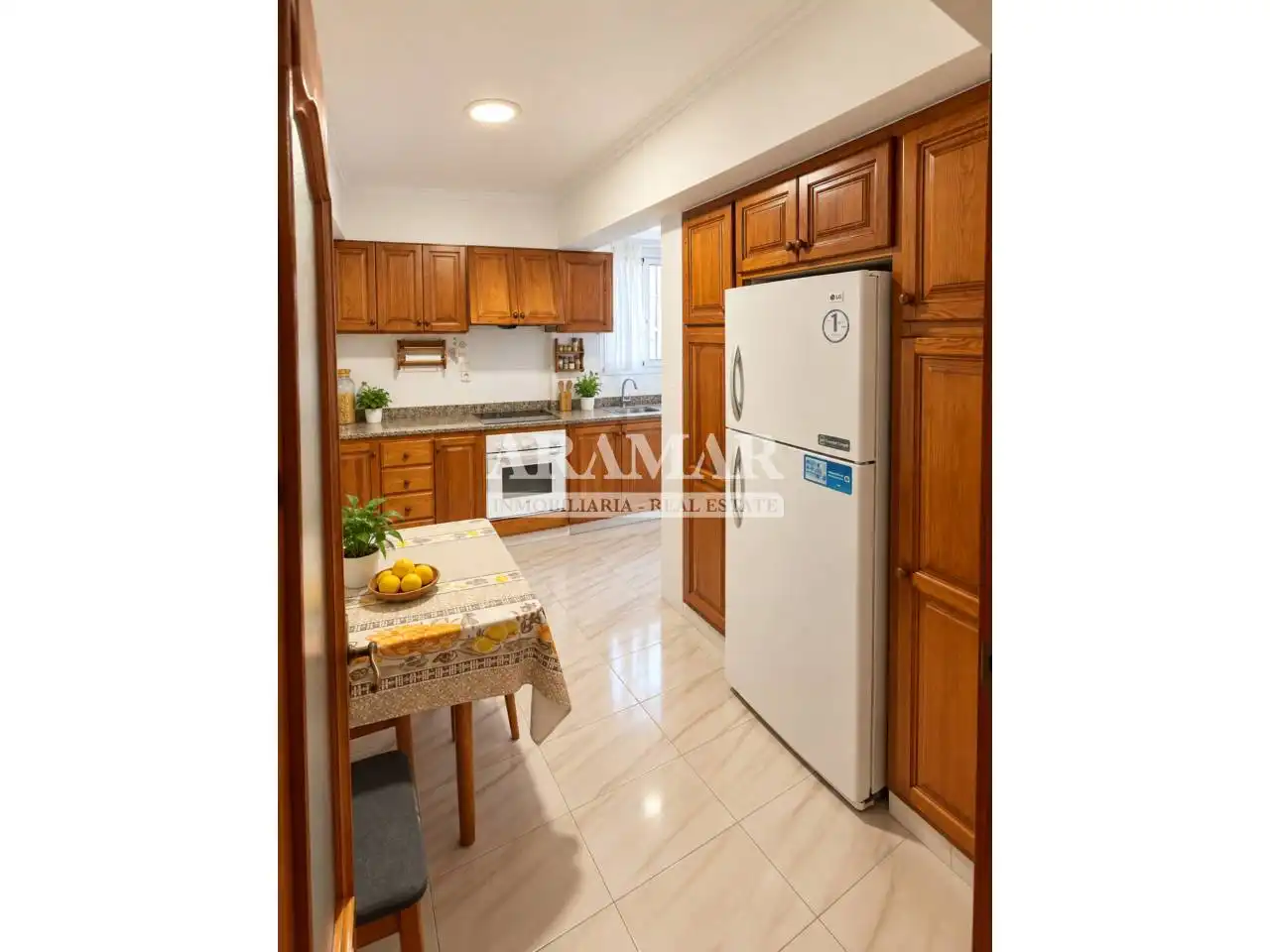 Flat for sale in Avenida Alcoi, imagen 10