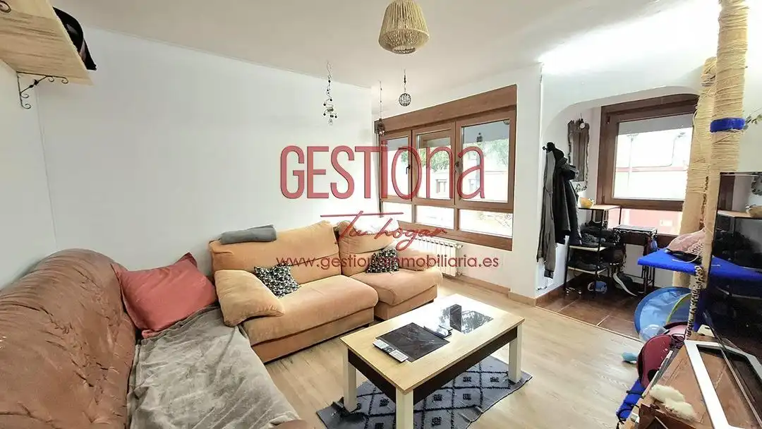 Bedroom of Ground floor for sale in Camargo  with Heating, Terrace and Storage room