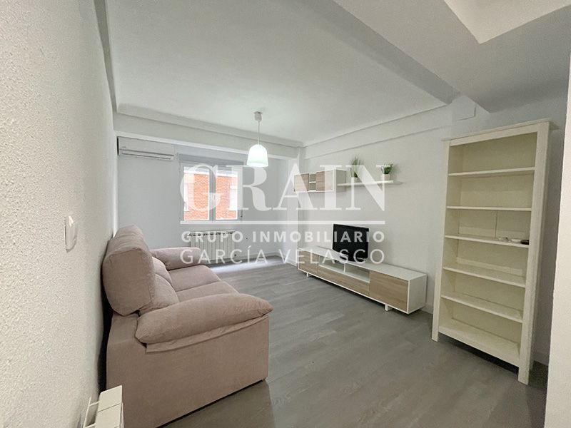 Living room of Apartment for sale in  Albacete Capital  with Air Conditioner, Heating and Balcony