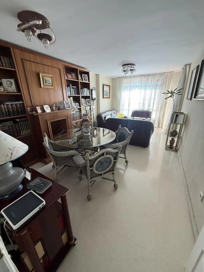 Flat with lift for sale in Avenida Jorge Luis Borges, imagen 3