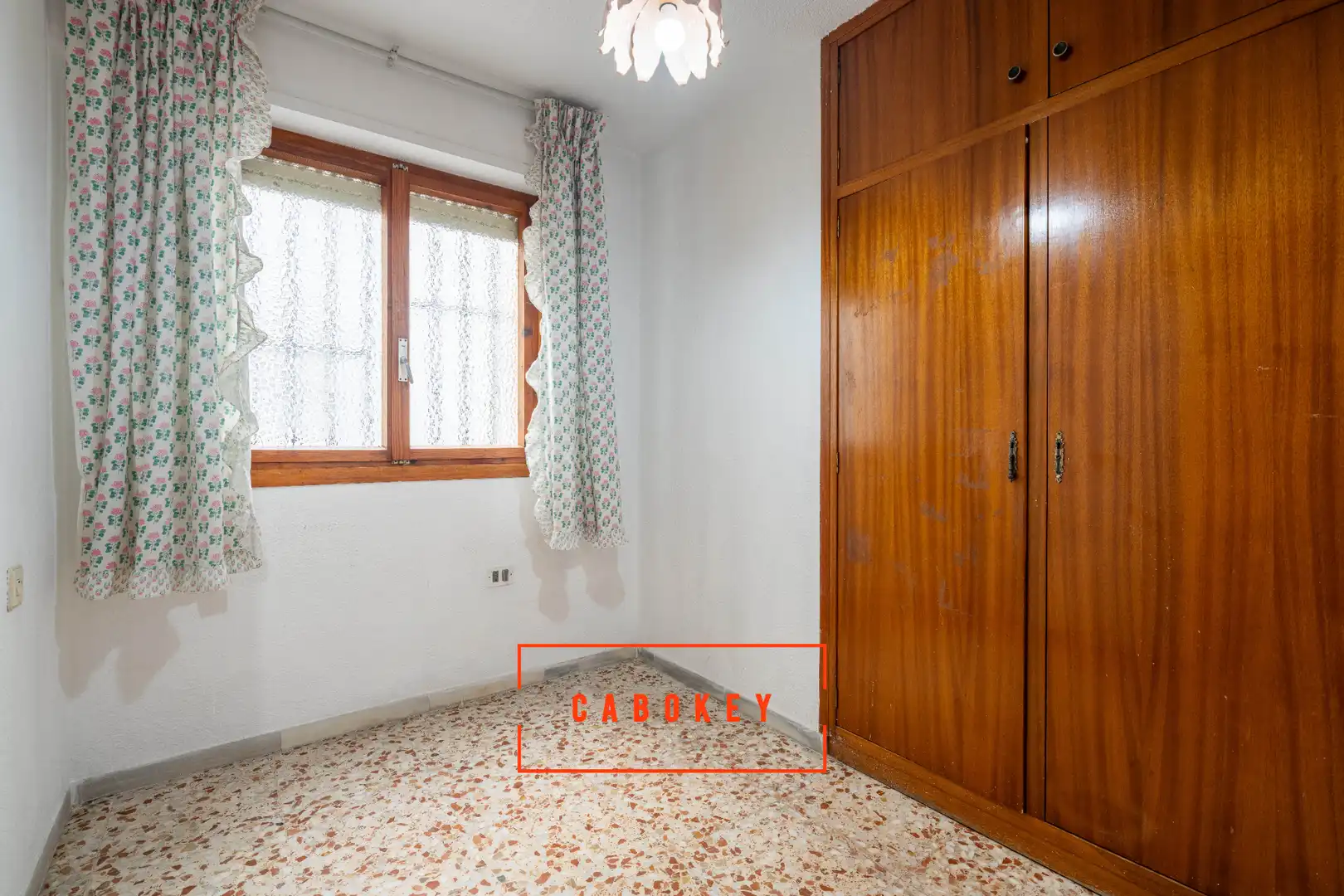 Habitación de Piso en venta en Almería con Terraza