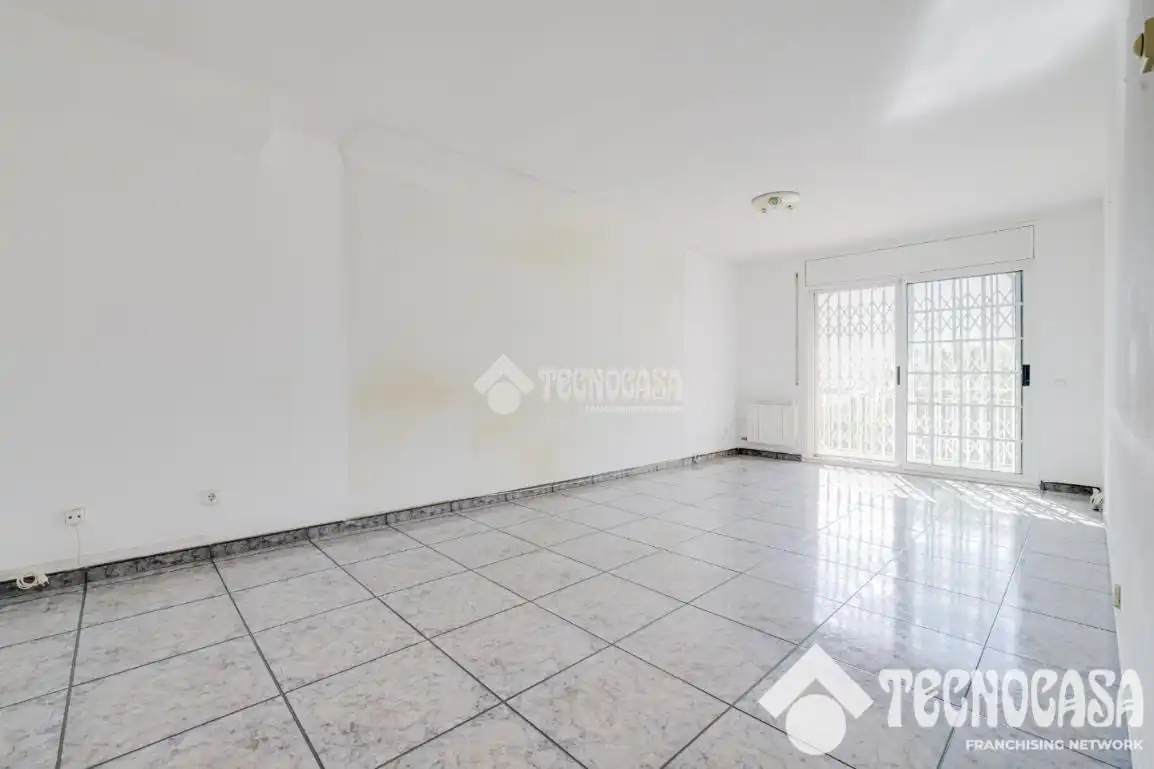 Casa pareada con terraza en venta en Sant Vicenç Dels Horts, imagen 14
