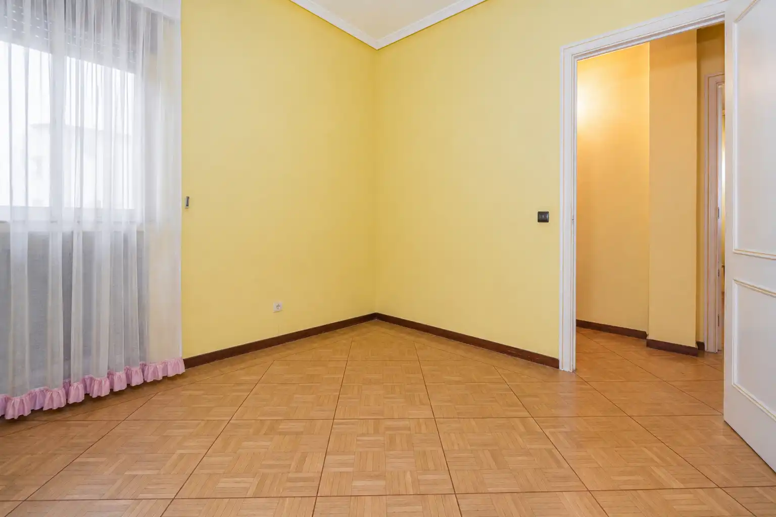 Piso en venta en Madrid con Calefacción y Terraza