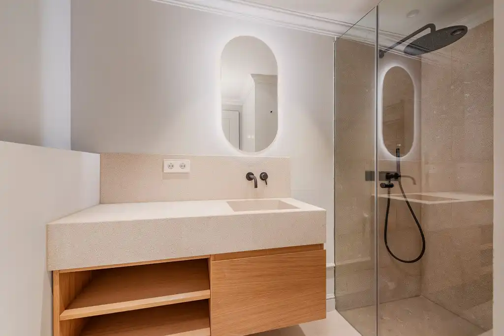 Bathroom of Duplexes for sale in  Palma de Mallorca  with Air Conditioner, Heating and Parquet flooring