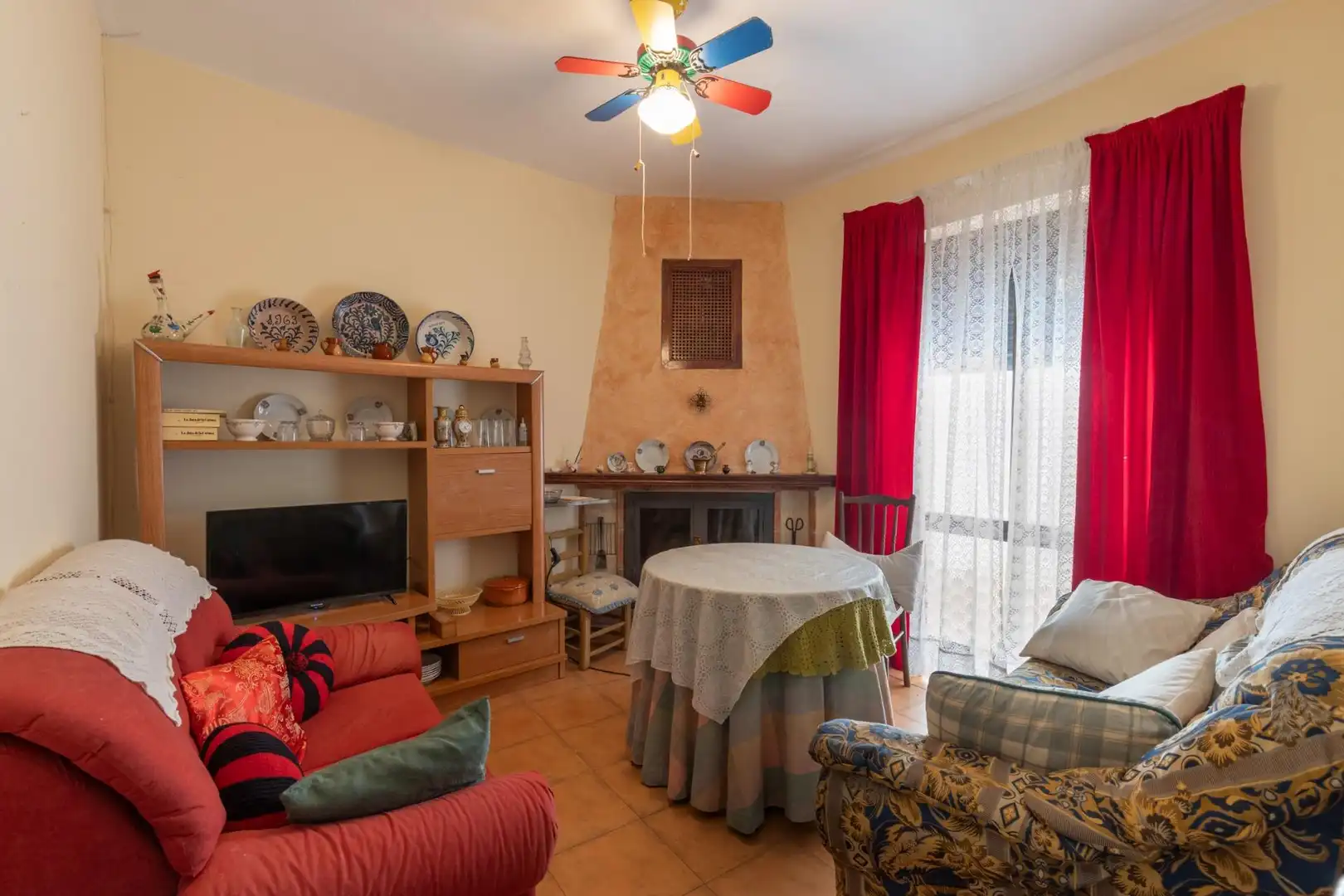 Sala de estar de Casa o chalet en venta en Morelábor con Terraza y Trastero