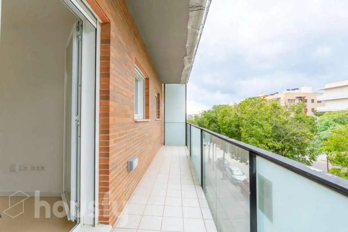 Piso con balcón en venta en Rambla Sant jordi ., imagen 13