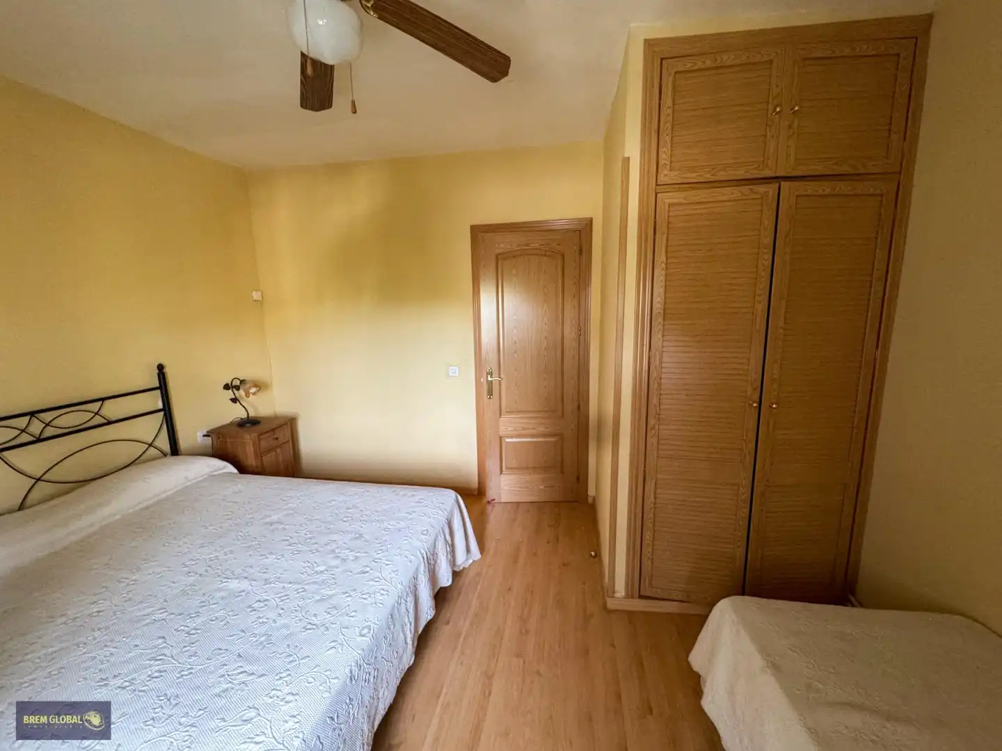 Dormitori de Casa o xalet en venda en La Cabrera amb Jardí privat, Terrassa i Traster