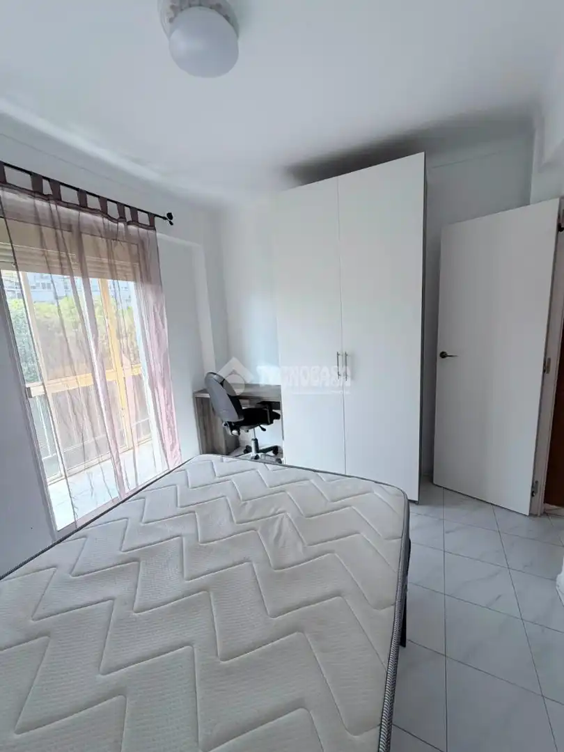 Habitación de Piso en venta en Sevilla
