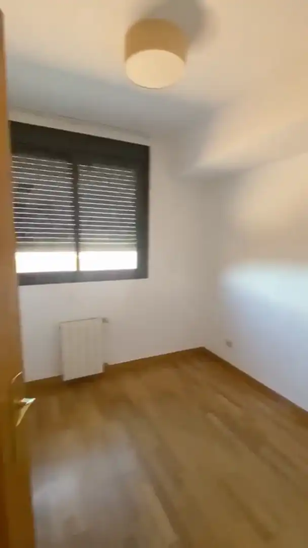 Habitación de Ático en venta en Madrid con Calefacción, Terraza y Trastero