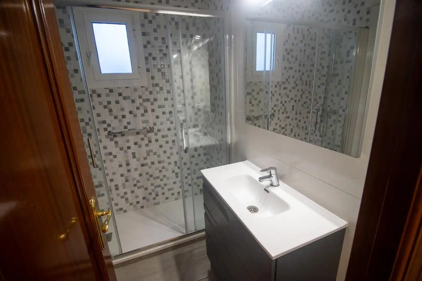 Baño de Piso de alquiler en Poblats Marítims