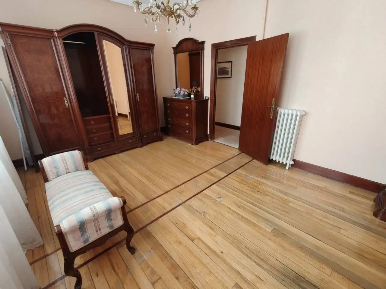Habitación de Piso en venta en Bilbao  con Balcón