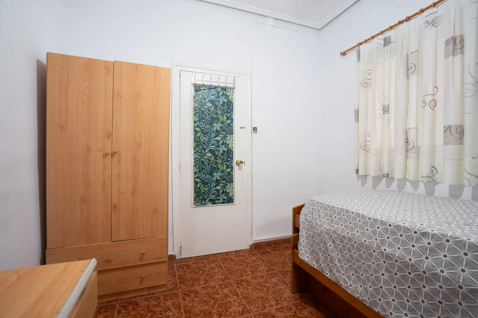 Habitación de Piso en venta en Valencia con Aire acondicionado, Calefacción y Jardín privado