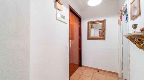 Photo 2 of Flat for sale in Avenida Carlos V, Sur - PAU 4, Móstoles