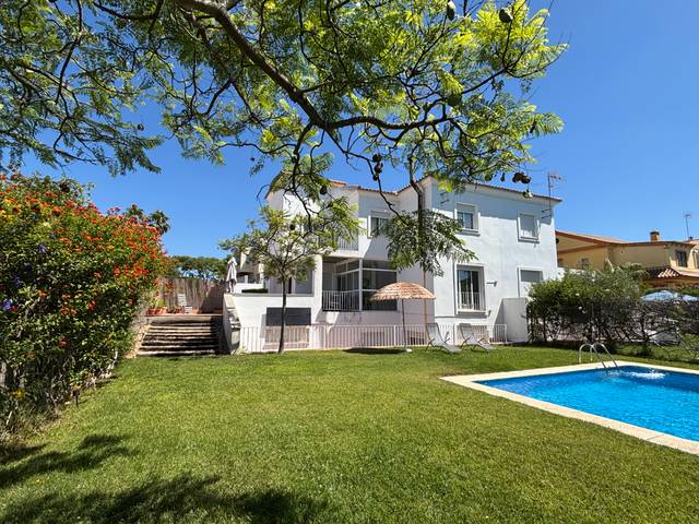 Casa adosada en Alquiler en Paseo de la Chirina, 16A en Islantilla Golf