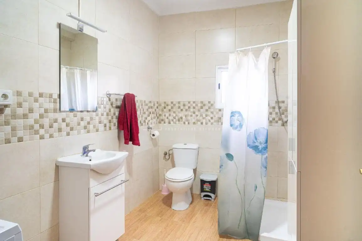 Bathroom of Country homes for sale in Jódar  with Air Conditioner and Heating