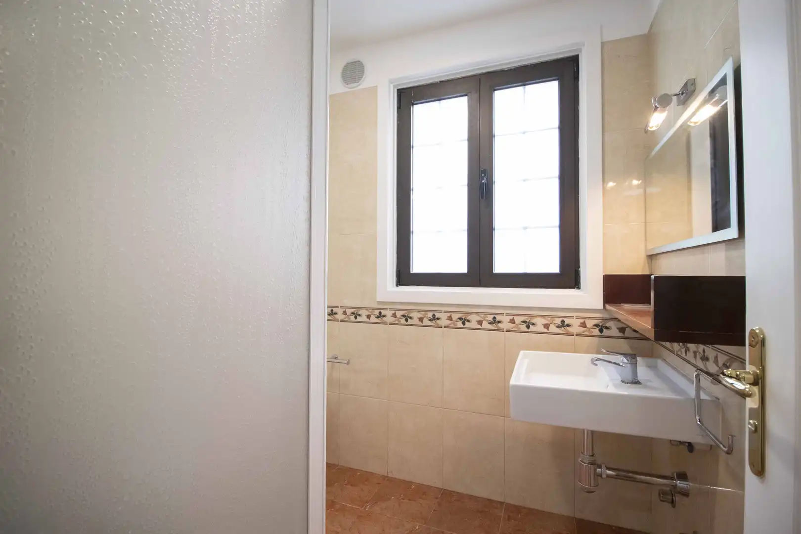 Baño de Casa adosada de alquiler en San Cristóbal de la Laguna con Jardín privado