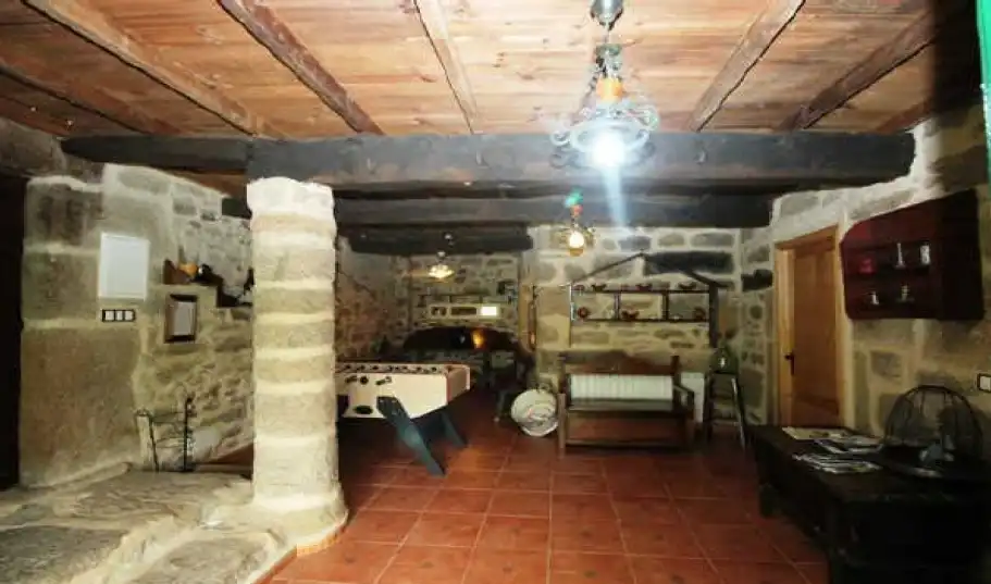 Casa o xalet en venda en O Páramo  amb Jardí privat