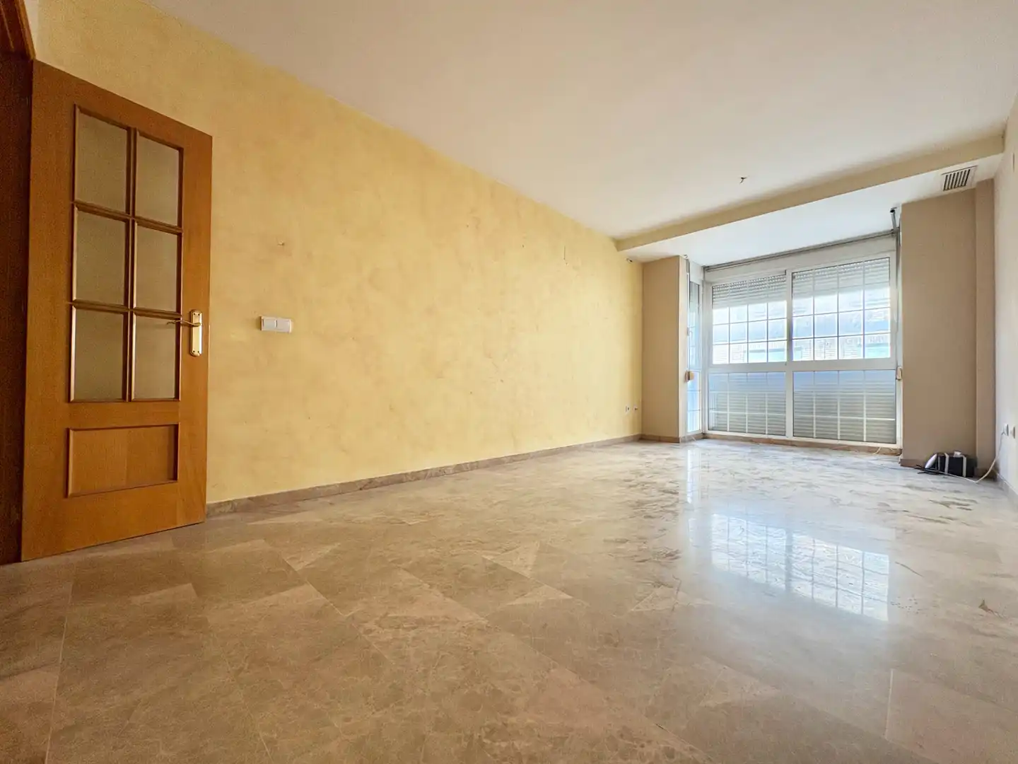 Living room of Flat for sale in Alfafar  with Oven