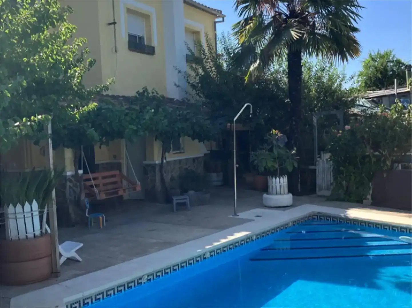 Piscina de Casa o xalet en venda en Constantina amb Aire condicionat, Jardí privat i Traster