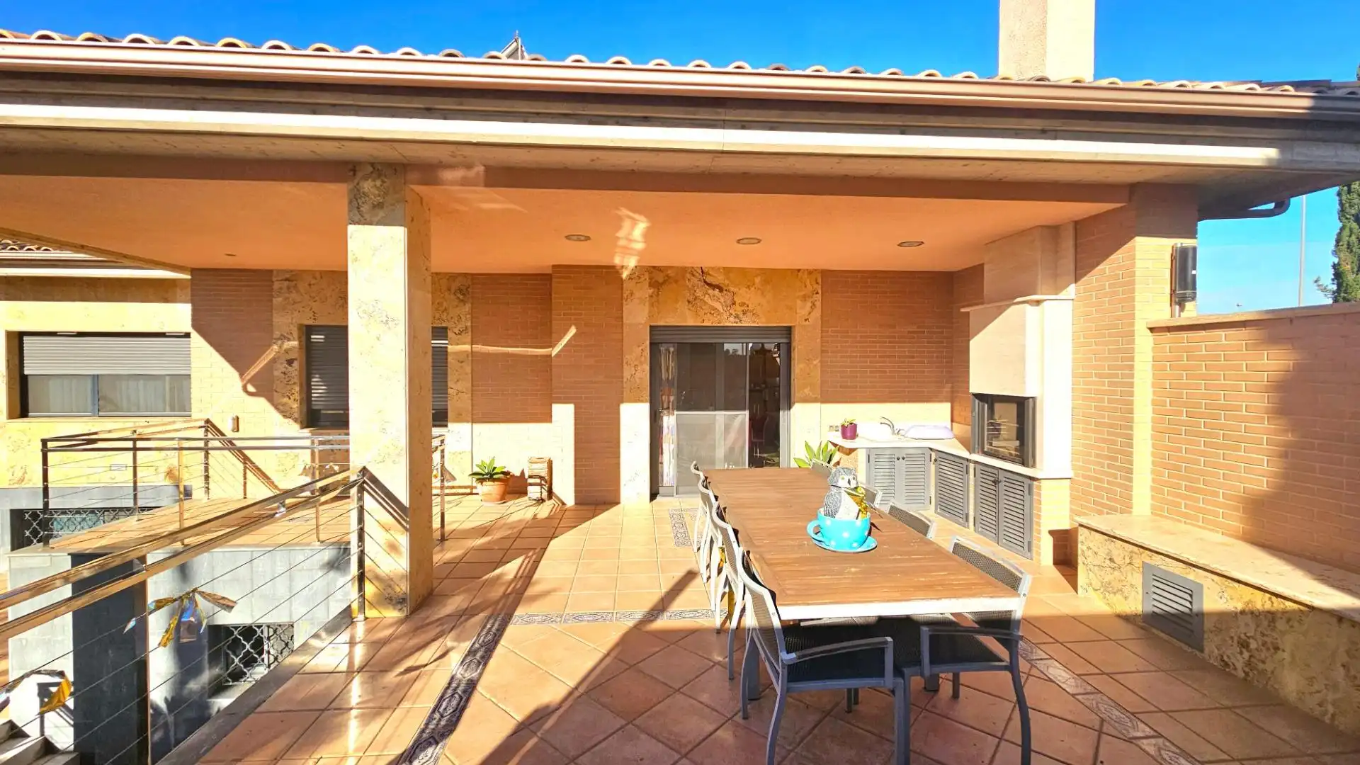 Terrassa de Casa o xalet en venda en Cartagena amb Aire condicionat, Calefacció i Jardí privat