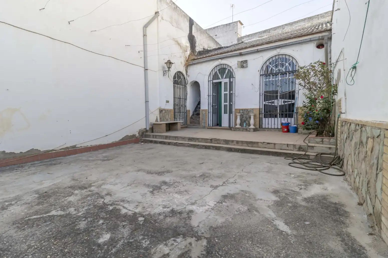 Vista exterior de Casa adosada en venda en El Viso del Alcor