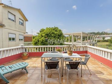 Casa con giardino in vendita a Rúa de Manuel Costas Bastos