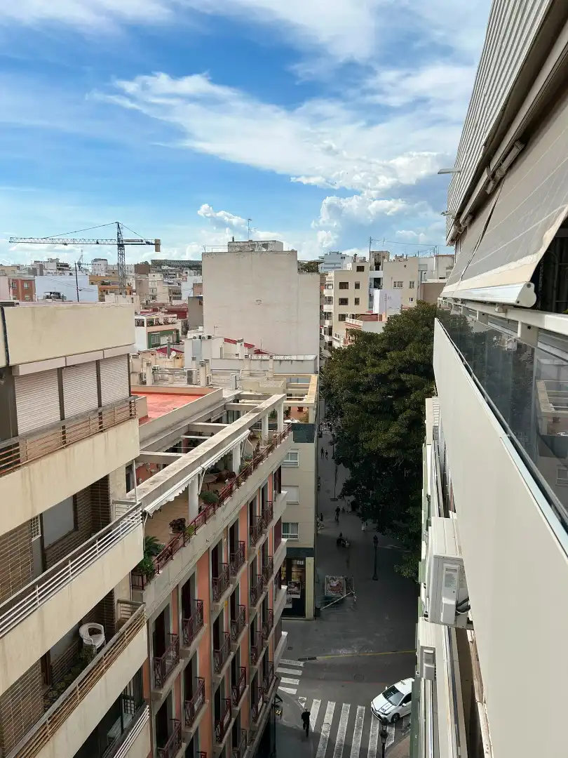 Exterior view of Attic for rent in Alicante / Alacant  with Air Conditioner, Heating and Terrace