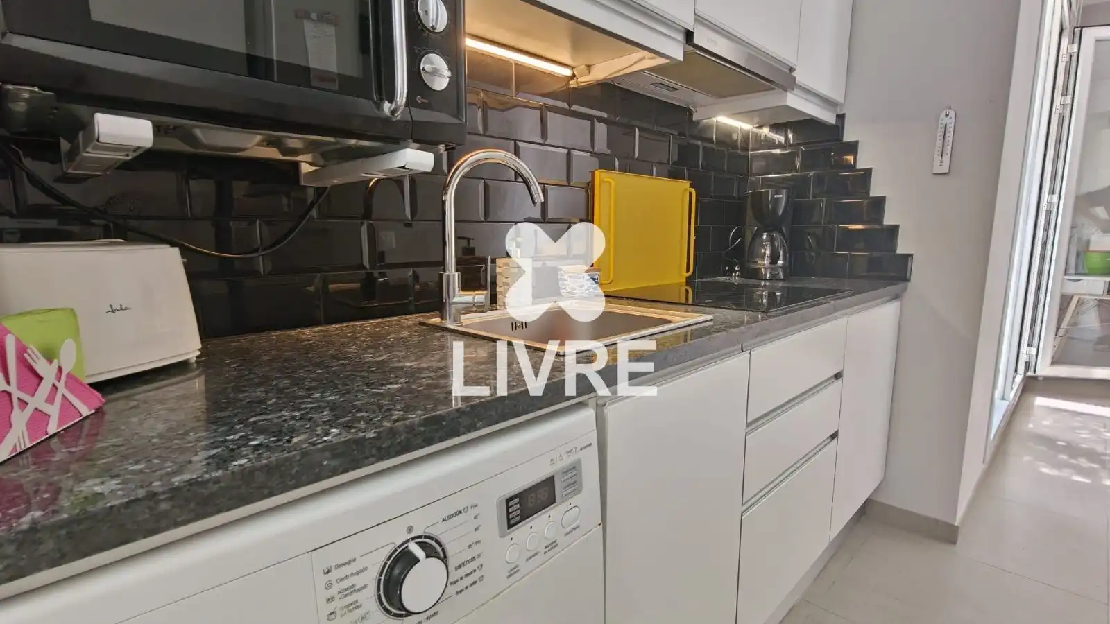 Cocina de Casa o chalet en venta en Cunit con Aire acondicionado, Calefacción y Piscina