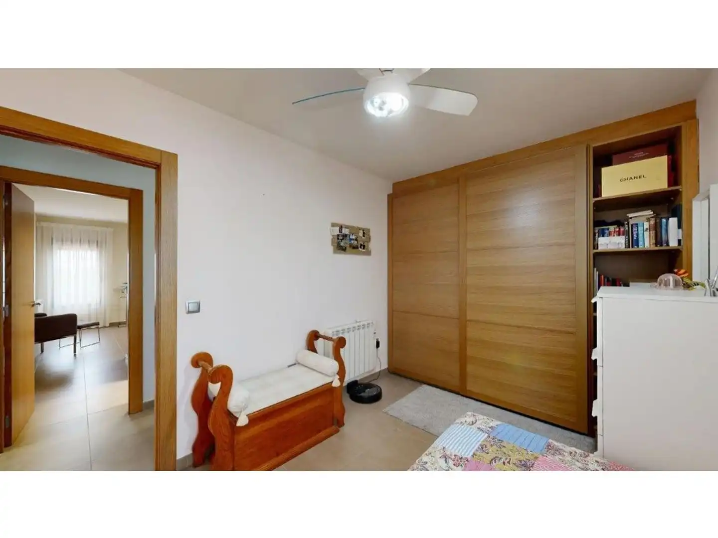 Dormitori de Casa o xalet en venda en Riba-roja de Túria amb Aire condicionat, Calefacció i Jardí privat