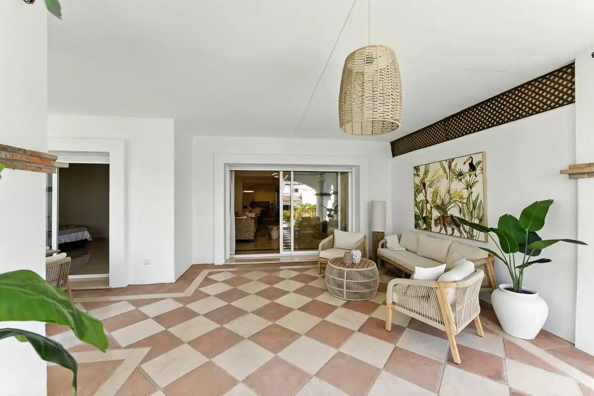 Terrassa de Apartament de lloguer en Marbella amb Aire condicionat, Terrassa i Traster