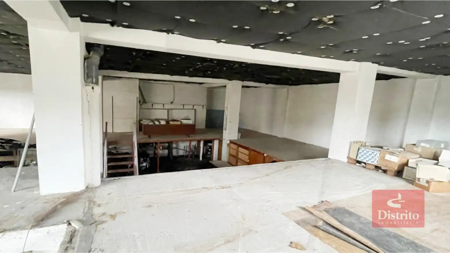 Local comercial en venda a Torrelavega - José Maria Pereda, imagen 4