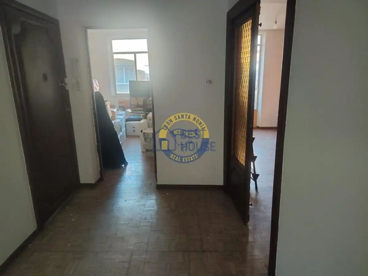 Wohnung zum Verkauf in León Capital  mit Heizung, Parkett und Terrasse