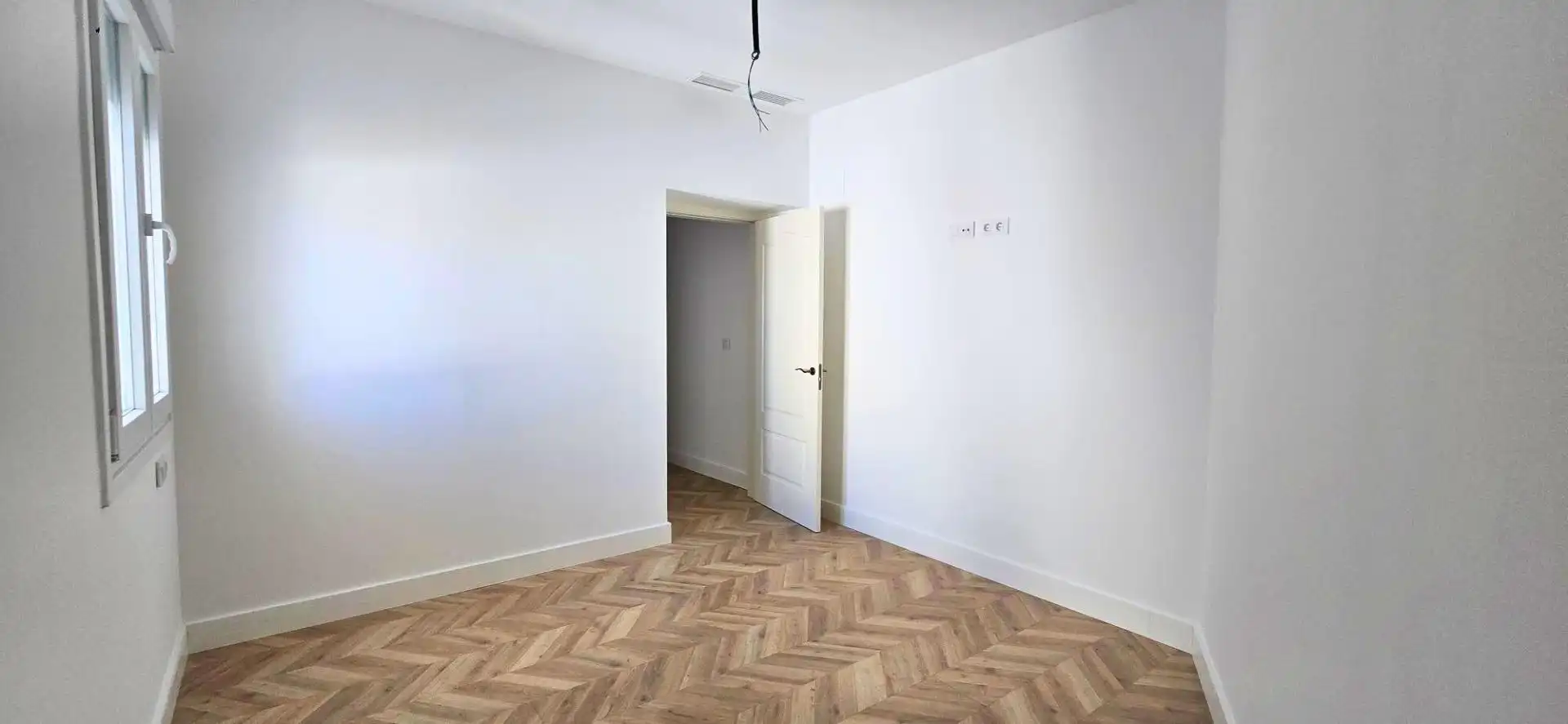 Schlafzimmer von Wohnungen zum Verkauf in Badajoz mit Terrasse und Balkon