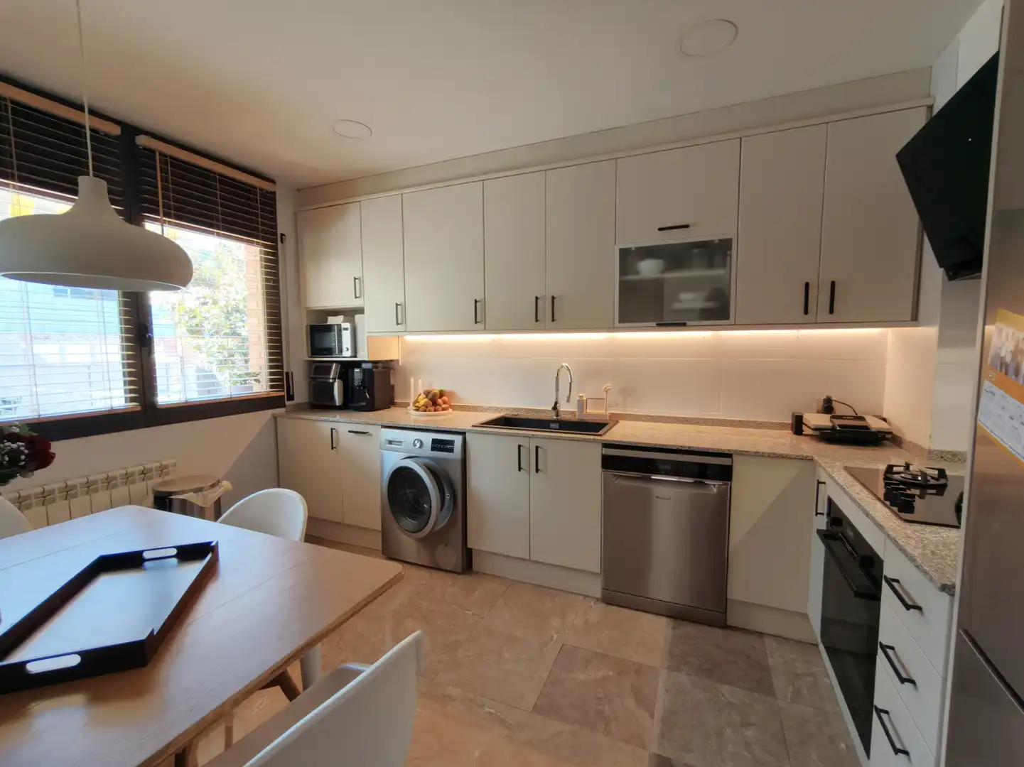 Cocina de Casa o chalet en venta en Castellgalí con Aire acondicionado, Calefacción y Jardín privado