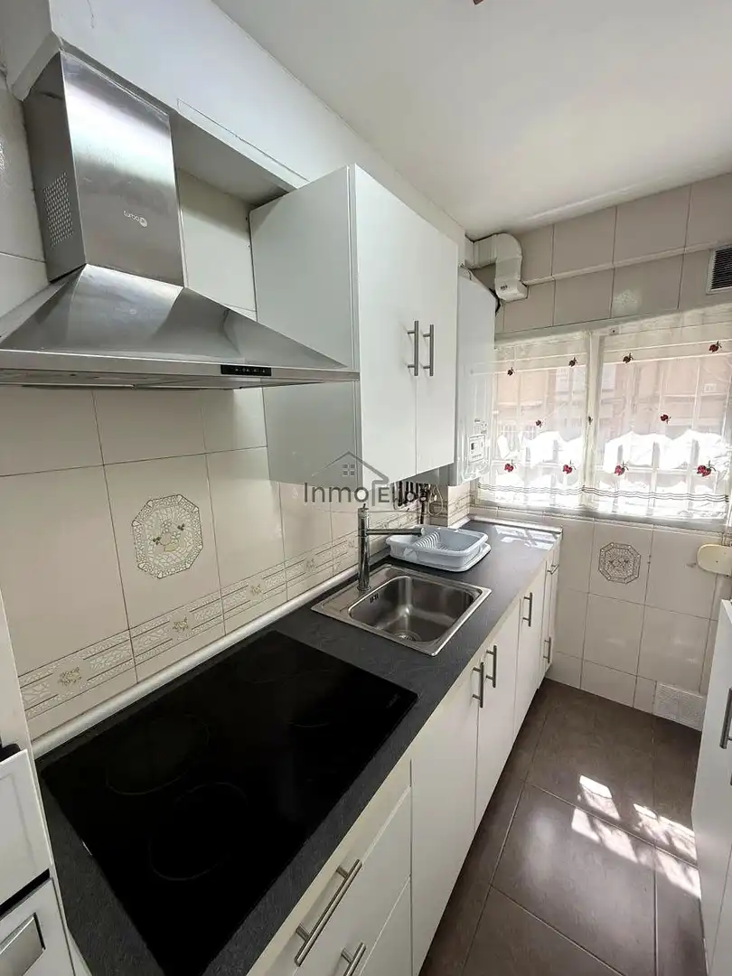 Cocina de Piso en venta en Madrid con Calefacción y Terraza