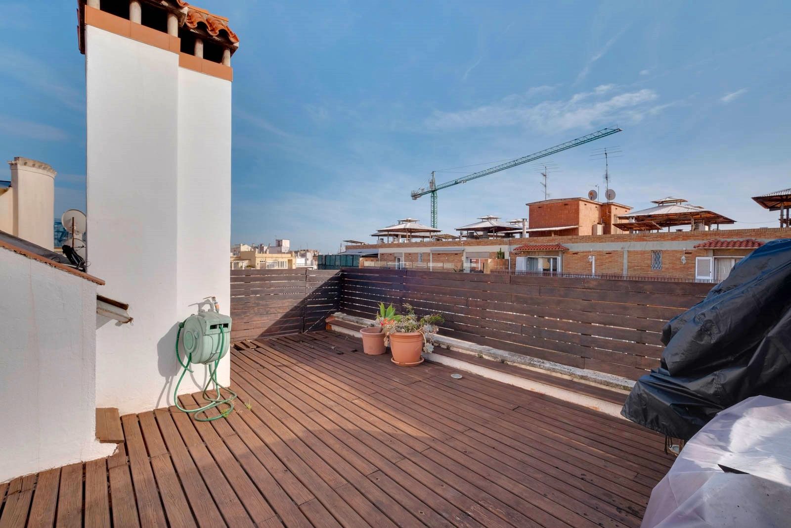 Terraza de Ático en venta en  Barcelona Capital con Aire acondicionado, Calefacción y Jardín privado