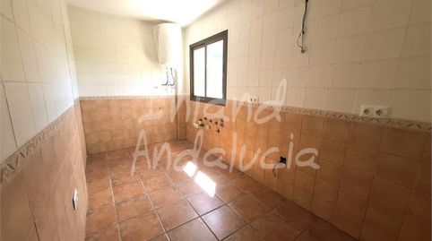 Foto 4 de Apartamento en venta en Alcaucín, Málaga