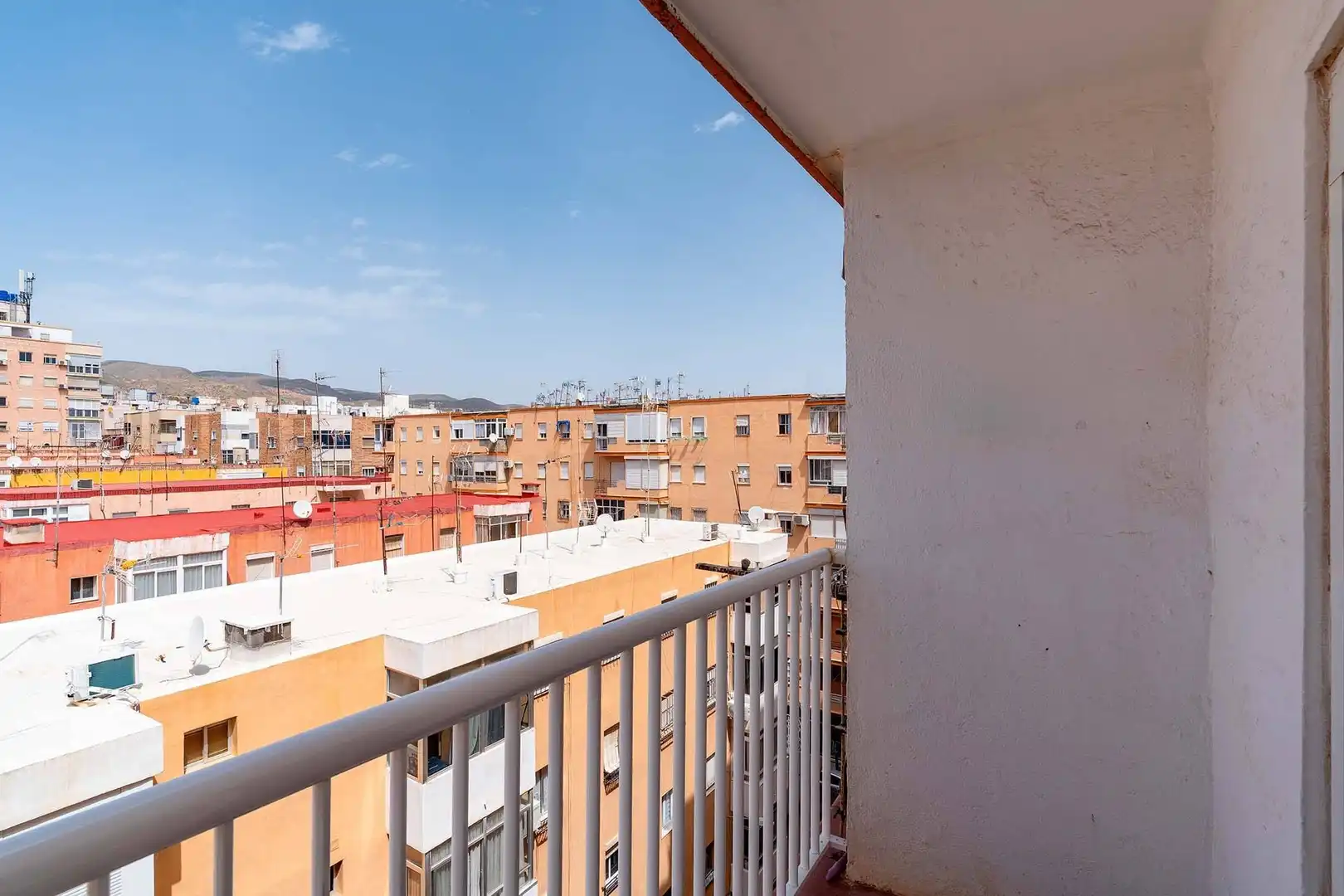 Terrassa de Pis en venda en Almería amb Terrassa, Moblat i Balcó