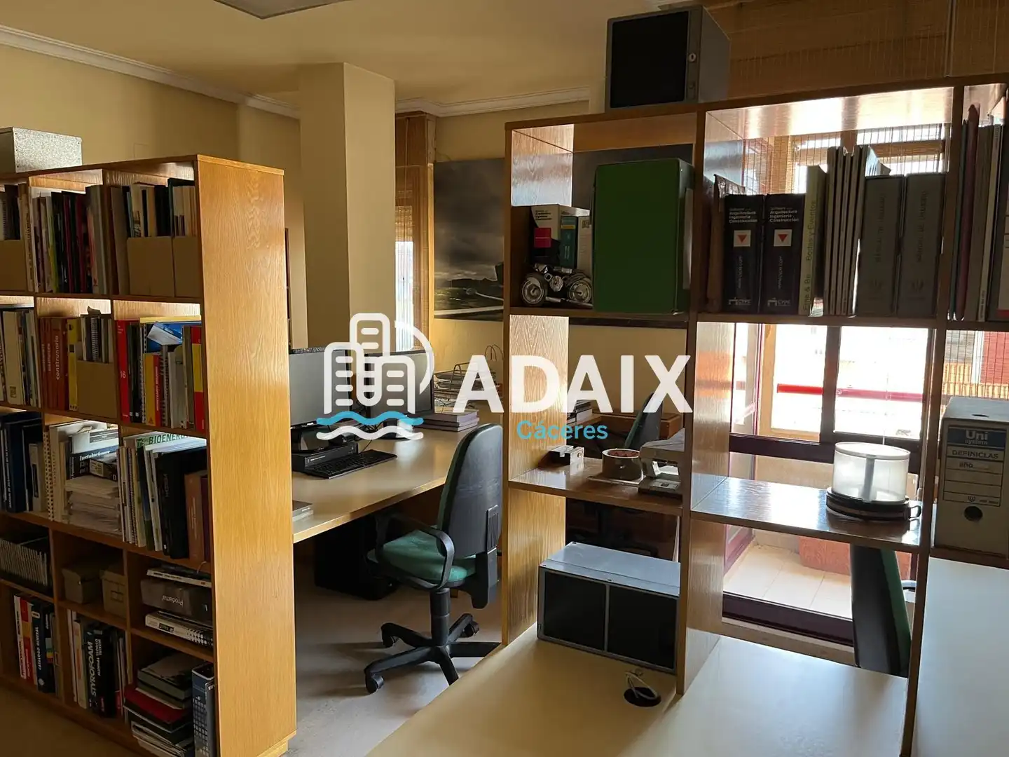 Oficina de alquiler en Cáceres con Aire acondicionado, Calefacción y Terraza