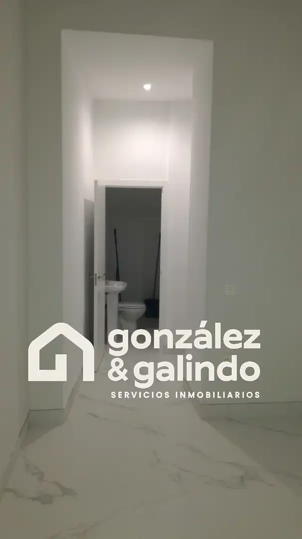 Local comercial en alquiler en Arahal, imagen 5