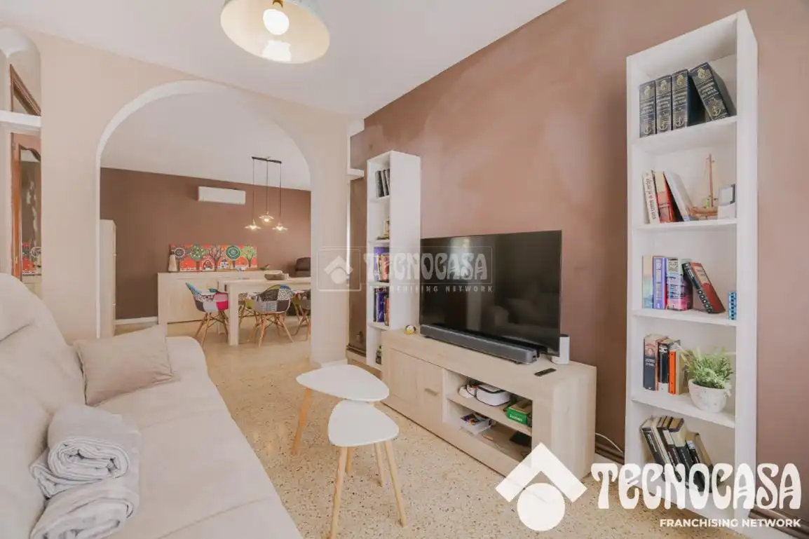 Sala de estar de Piso en venta en Badalona