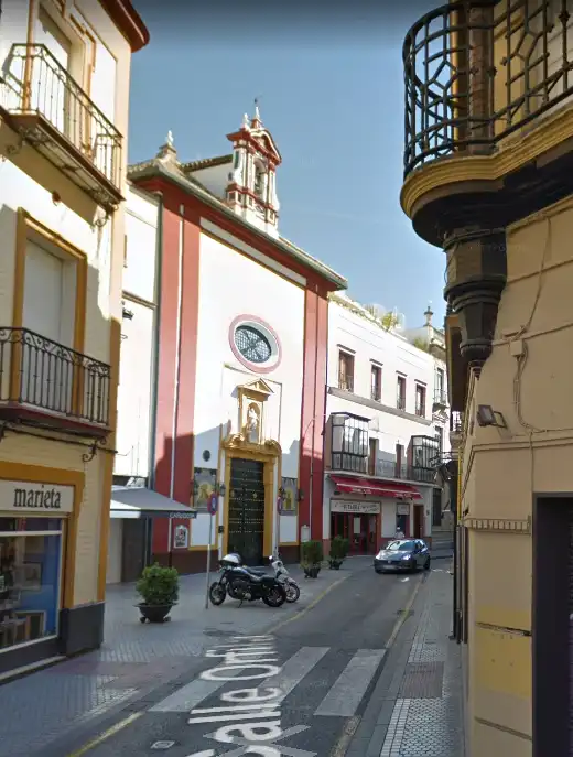 Außenansicht von Wohnung zur Miete in Sevilla mit Klimaanlage, Heizung und Möbliert