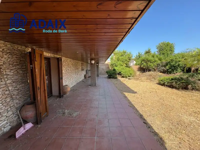 Jardín de Casa o chalet en venta en Roda de Berà con Terraza, Trastero y Piscina