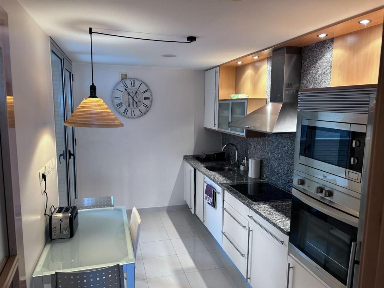 Kitchen of Flat for sale in  Zaragoza Capital  with Air Conditioner, Heating and Terrace