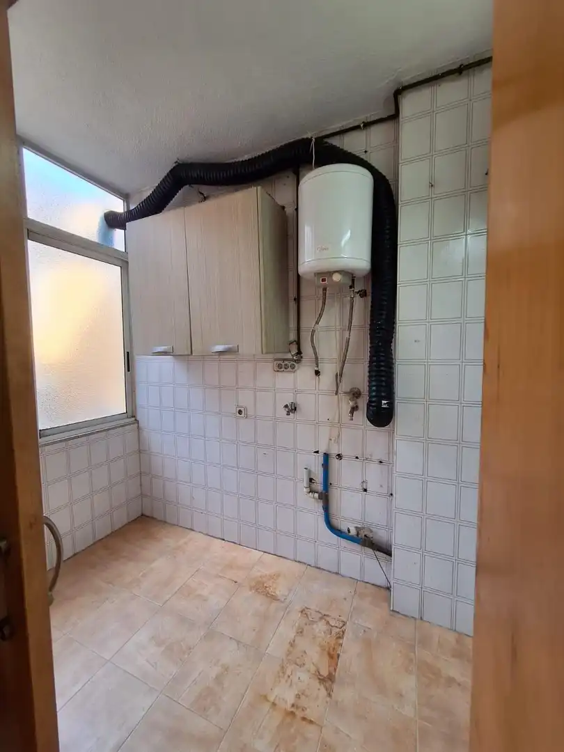 Kitchen of Flat for sale in Font Pudenta